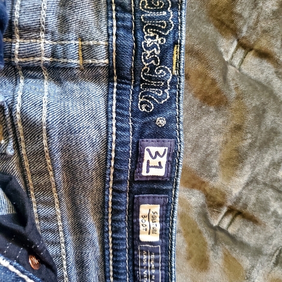 Miss Me Shorts - Picture 4 of 6